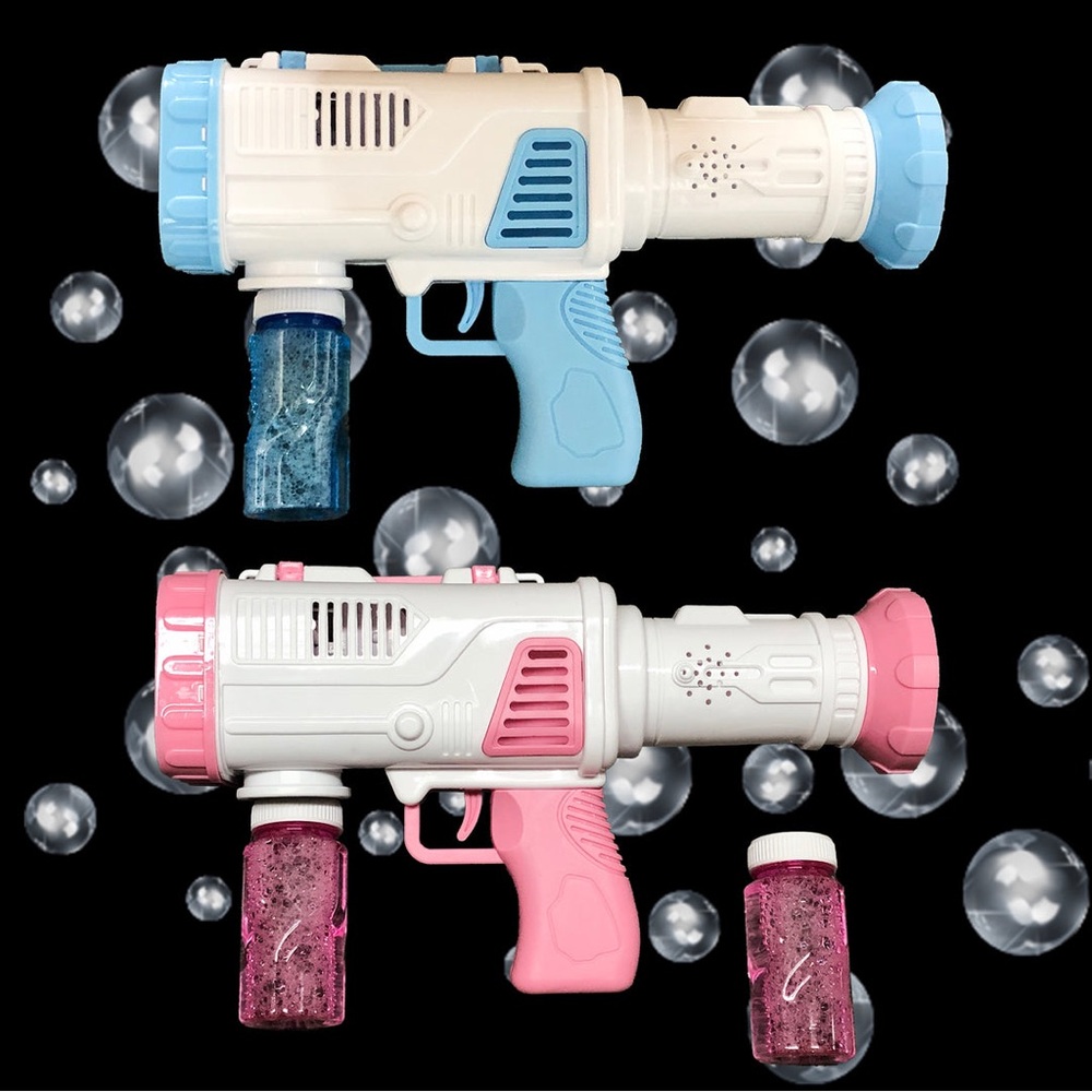 Kids bubbles guns.